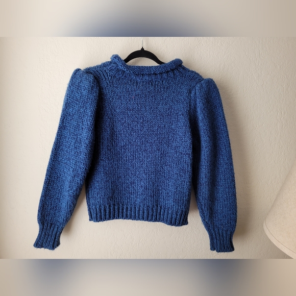 Vintage Puffed Shoulder blue and black cute sweater - Picture 4 of 7